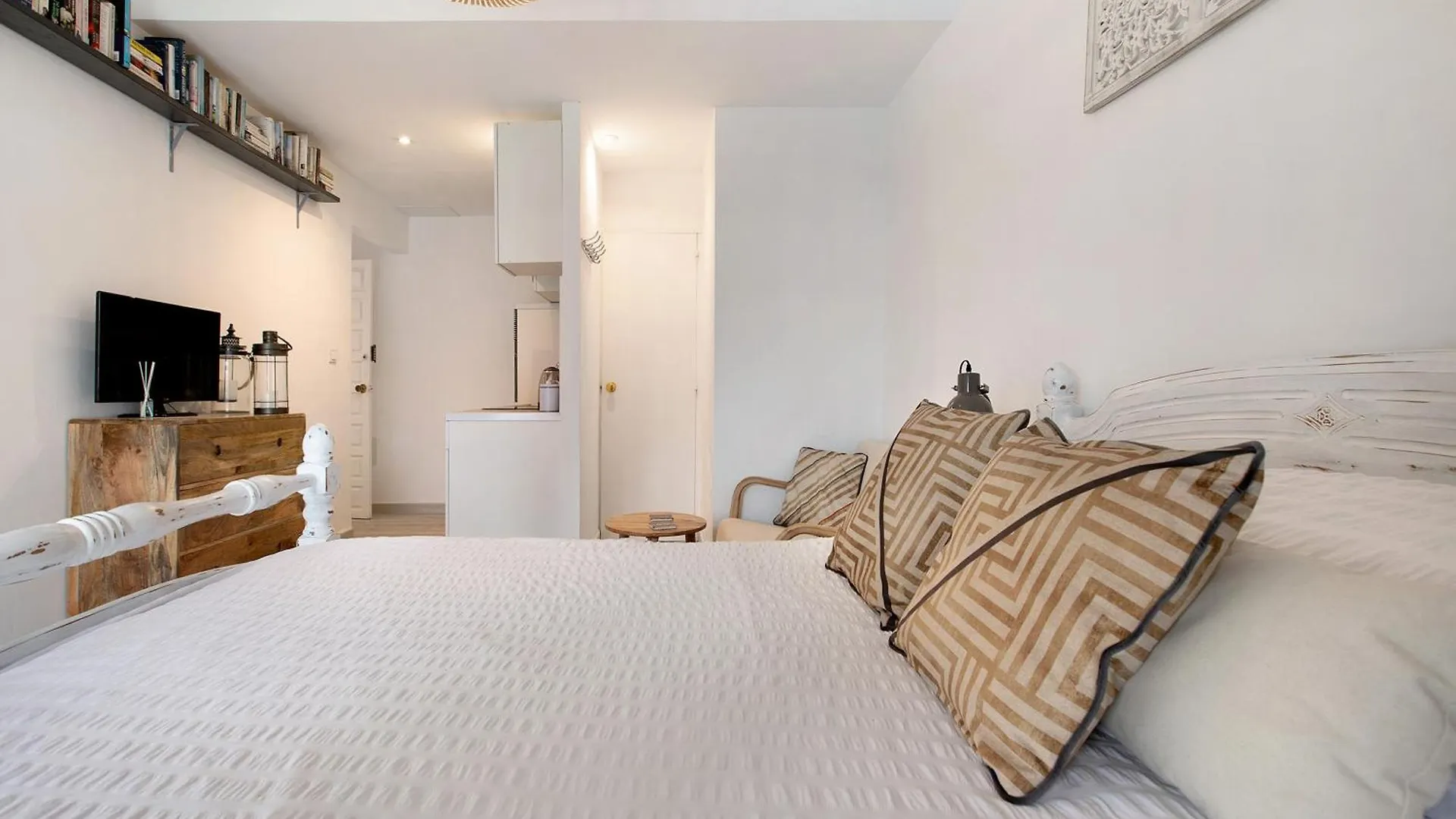 Los Alamos Holiday Studio Apartment Torremolinos Spain